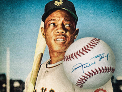 Os dez maiores jogadores de campo central da história da MLB