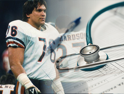 O ex-jogador de linha defensiva do Chicago Bears, Steve McMichael, revela seu diagnóstico de ELA (Esclerose Lateral Amiotrófica).