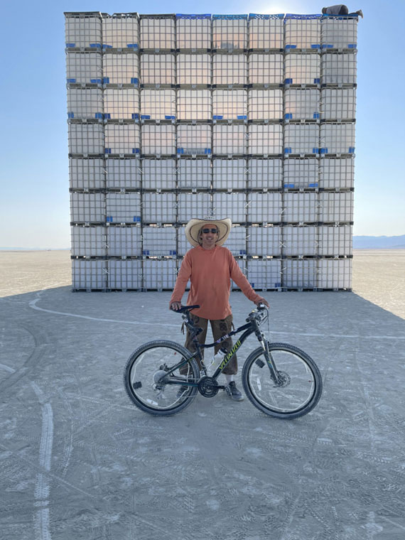 enorme_bloco_de_água